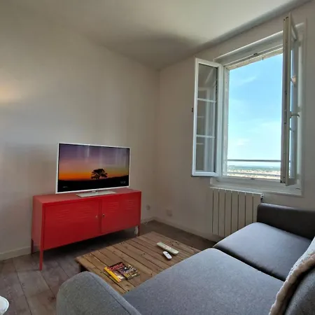 Apartment Cosy Baulieu Stationnement Gratuit *